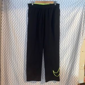 Nike sweat pants black